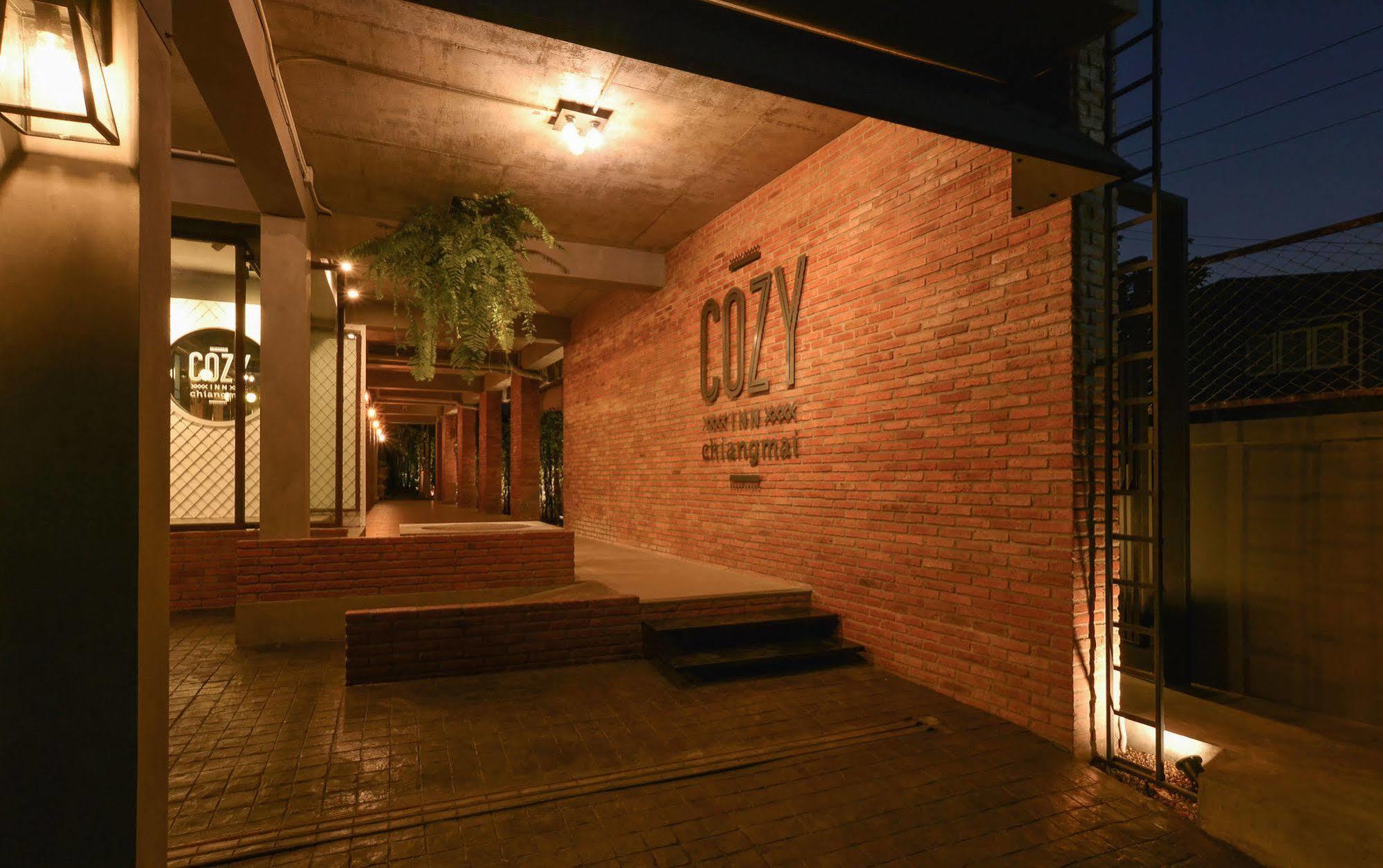 Cozy Inn Τσιάνγκ Μάι Εξωτερικό φωτογραφία